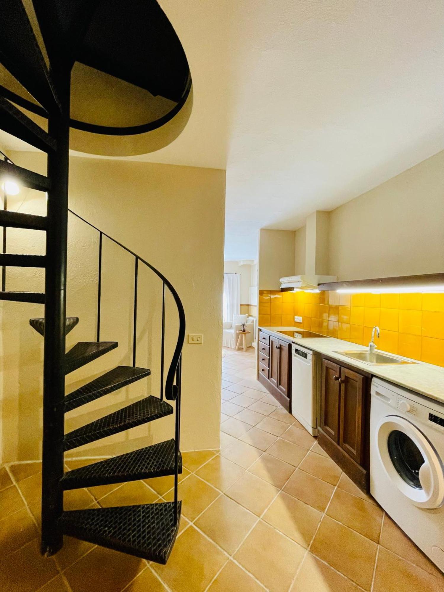 Apartaments Can Gibert กัสเตโย เดมปูเรียส ภายนอก รูปภาพ