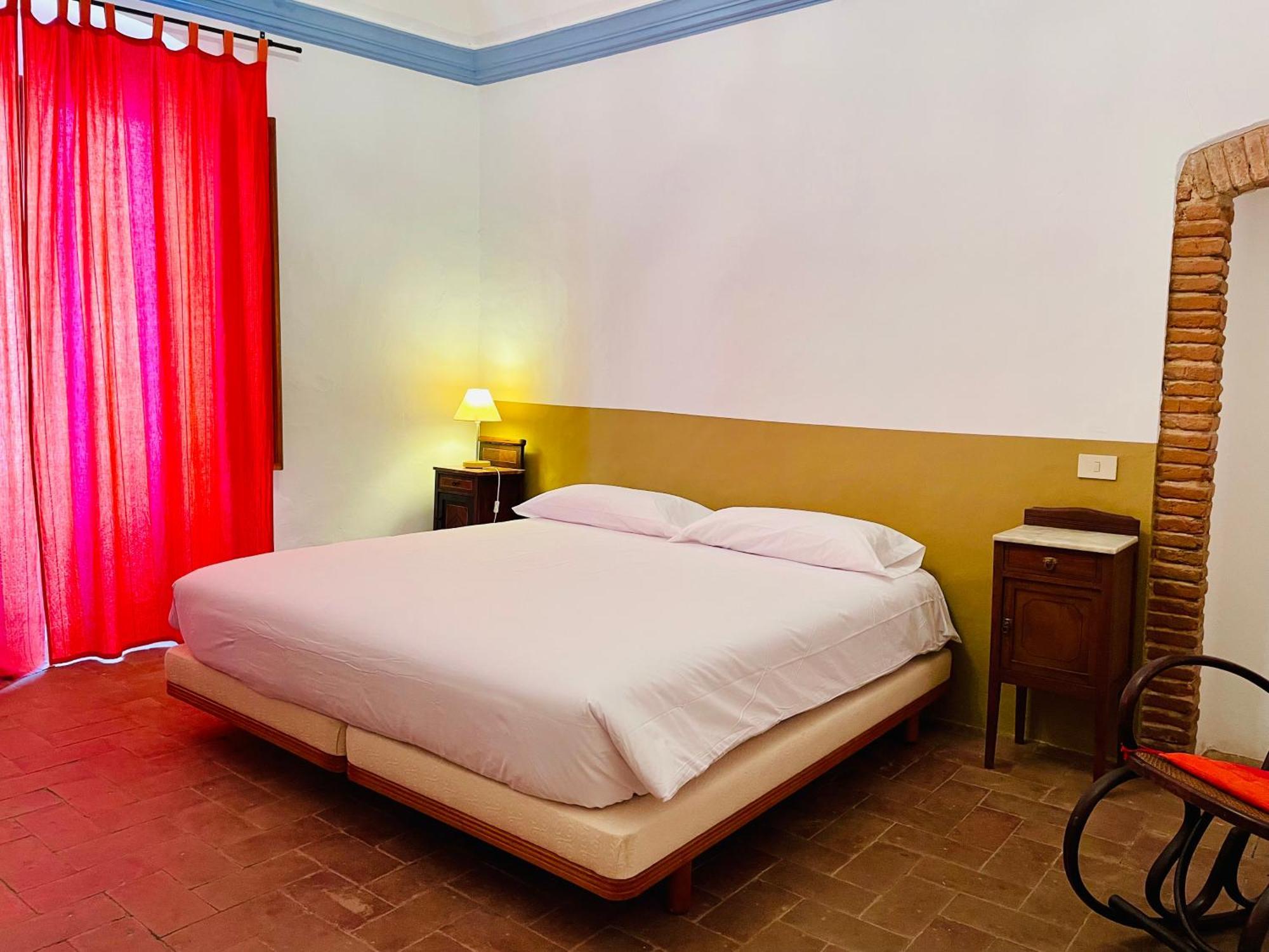 Apartaments Can Gibert กัสเตโย เดมปูเรียส ภายนอก รูปภาพ